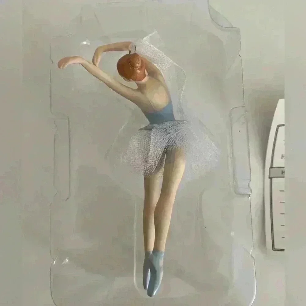 Hallmark Keepsake Ornament - Picture 10 of 11